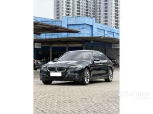 Jual bekas 2016 BMW 520i 2.0 Luxury Sedan LCI F10 Odo 38 Rbuan TERMURAH,lokasi di DKI Jakarta