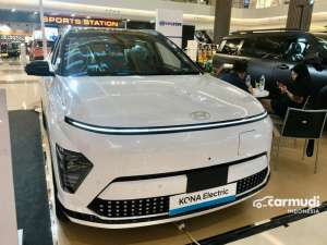 Jual bekas 2025 Hyundai Kona ,0 Signature Long Range SUV,lokasi di DKI Jakarta