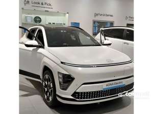 Jual bekas 2025 Hyundai Kona 0.0 Signature Long Range SUV DISKON TERBAIK TERMURAH SE-INDONESIA,lokasi di DKI Jakarta