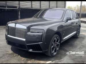 Jual bekas 2025 Rolls-Royce Cullinan 6,7 Base Spec SUV,lokasi di DKI Jakarta