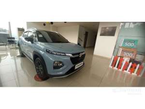 Jual bekas 2025 Suzuki Fronx 1.5 SGX Hybrid 2 Tone SUV dp murah 5juta cash bertahap,lokasi di DKI Jakarta