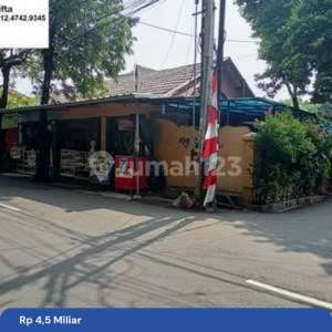 312. Dijual Rumah5 Kios Strategis di Dekat Tol Ciledug Petukangan Utara Jakarta SelatanCocok UsahaHunian , tersedia melalui melalui situs Rumah123