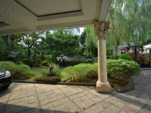 A20 Jual BU Rumah Besar di Pancoran Tebet Kuningan Harga NJOP lokasi di Pancoran, tersedia melalui melalui situs Olx