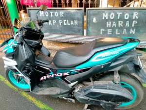 Jual bekas Allnew aerox th 2023 non abs connected,lokasi di Sukajadi