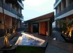 Apartemen Amega crown studio 2 jejer kosongan ready murah lokasi di waru-1, tersedia melalui melalui situs Lamudi