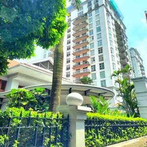 Apartemen Executive Menteng, Penthouse, 213m2, 2 Lantai, Furnish, SHM lokasi di Menteng, tersedia melalui melalui situs Olx