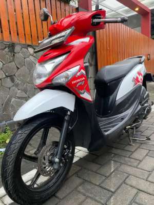 Jual bekas Beat 2017 Esp indlingstop istimewa original mulus,lokasi di Semarang Timur