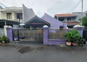Best Value Kembangan Rumah 2 Lantai Dekat CBD Puri IndahSekolah Petra Alpha lokasi di kembangan, tersedia melalui melalui situs Lamudi