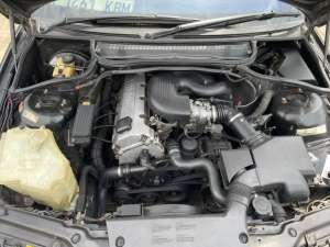 Jual bekas BMW 320i 2001 Bensin,lokasi di 