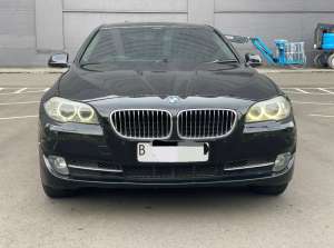 Jual bekas BMW 5 Series 520d 2013 Hitam,lokasi di Jakarta DKI