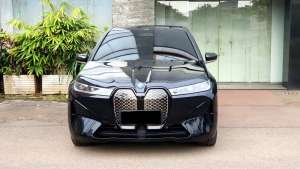 Jual bekas BMW iX xDrive x Drive 40 AT EV Pemakaian 2024 NIK 2023 Like New Record,lokasi di 