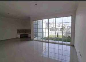 BU Jual Cepat Rumah Mewah di Cluster Anapuri Podomoro Park Bandung lokasi di ",
          price: `3800000000`,
          currency: `IDR`
    };


    let pageData = {
        viewPhoneModalField: , tersedia melalui melalui situs Lamudi