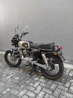 Jual bekas Cb Dream basicc Gl Pro Neotech 1998 lengkap Hidup,lokasi di Pedurungan