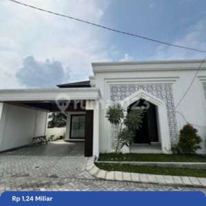 Cluster Mewah Hunian Islami Dekat Stadion Utama Panam , tersedia melalui melalui situs Rumah123