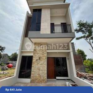 Cluster Modern Minimalis 2 Lantai Banyumanik , tersedia melalui melalui situs Rumah123