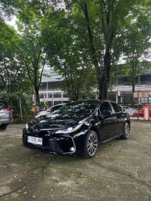 Jual bekas CORROLA ALTIS 1.8 HYBRID AT 2022,lokasi di 