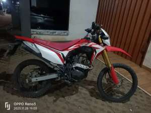 Jual bekas CRF 150cc tahun 2018,lokasi di Jatiasih