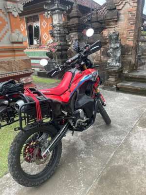 Jual bekas crf 250 rally milik probadi,lokasi di Abiansemal