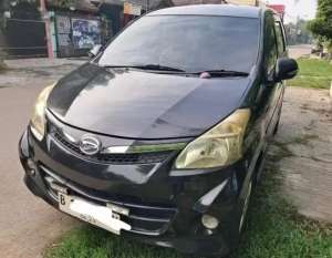 Jual bekas Daihatsu Xenia 1.3 R Bensin MT 2014,lokasi di 