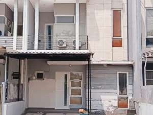 Dekat Kampus UNAIRRumah Murah Strategis Tengah Kota lokasi di Gubeng, tersedia melalui melalui situs Olx