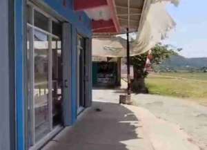 Di Jual 4 Ruko Cocok Untuk Usaha Kelontongan Counter Dll Di Cihampelas Cililin lokasi di ",
          price: `750000000`,
          currency: `IDR`
    };


    let pageData = {
        viewPhoneModalField: , tersedia melalui melalui situs Lamudi