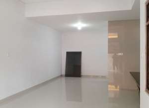 Di Jual Cepat Rumah 3 lantai di Poris Residence Kota Tangerang - UMI041 lokasi di ",
          price: `2000000000`,
          currency: `IDR`
    };


    let pageData = {
        viewPhoneModalField: , tersedia melalui melalui situs Lamudi