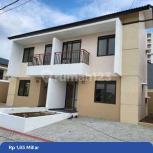 Di Jual Rumah Baru dekat Tol Pasteur,10 menit ke RSHS, Selangkah ke Ace Hardware,Toserba Borma,Mall debonatanica BTC , tersedia melalui melalui situs Rumah123