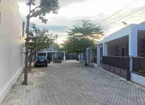 DI JUAL RUMAH DEKAT UNILA LABUHAN ALAM RESIDENCE BANDAR LAMPUNG lokasi di ",
          price: `400000000`,
          currency: `IDR`
    };


    let pageData = {
        viewPhoneModalField: , tersedia melalui melalui situs Lamudi