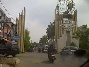 Di jual Rumah di Botanical Garden Galaxy lokasi di Bekasi Selatan, tersedia melalui melalui situs Olx