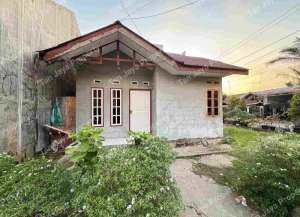 Di Jual Rumah Di Lubuk Buaya lokasi di ",
          price: `0`,
          currency: ``
    };


    let pageData = {
        viewPhoneModalField: , tersedia melalui melalui situs Lamudi