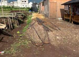 Di Jual Rumah Kos dekat UIN 3 UMM UNISMA UB Dinoyo lokasi di ",
          price: `825000000`,
          currency: `IDR`
    };


    let pageData = {
        viewPhoneModalField: , tersedia melalui melalui situs Lamudi