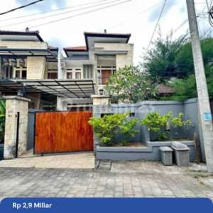 Di Jual Rumah Lantai 2 Semi Villa Lokasi Di Jln. Tukad Balian , tersedia melalui melalui situs Rumah123