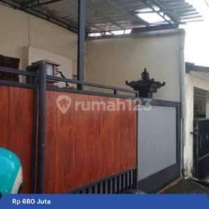 Di jual rumah lantai1 Lokasi di cekomaria peguyangan kangin denpasar timur , tersedia melalui melalui situs Rumah123