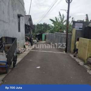 DI Jual Tanah 200m Bonus Kontrakan 5 Pintu di Cilodong Depok , tersedia melalui melalui situs Rumah123