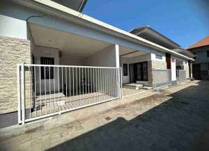 Di kontrakan rumah jalan Tukad Badung, Denpasar, Bali lokasi di denpasar-selatan, tersedia melalui melalui situs Lamudi