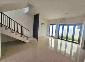 Di Sewakan Rumah 2 Lantai Asera One South Harapan Indah Bekasi lokasi di tambun-selatan, tersedia melalui melalui situs Lamudi