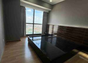 DIJUAL, Apartemen The Peak Tunjungan Plaza 3 BR Furnish, One icon lokasi di kedungdoro, tersedia melalui melalui situs Lamudi