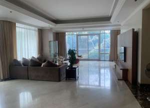 Dijual Apartment Four Seasons Residences, Kuningan Jakarta Selatan - Type 31 Bedrooms Size 240sqm lokasi di dr-setiabudi, tersedia melalui melalui situs Lamudi