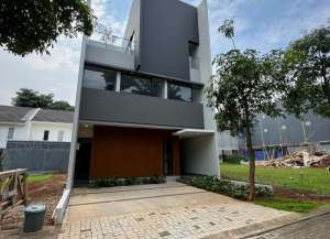 DIJUAL BRAND NEW Rumah Modern Minimalis The Green Royal Blossom BSD City lokasi di cilenggang, tersedia melalui melalui situs Lamudi