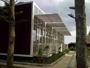 DIJUAL BUKIT CIKAHURIPAN RESORT PLUS TANAH 10 HA DI LEMBANG, BANDUNG lokasi di Parongpong, tersedia melalui melalui situs Olx