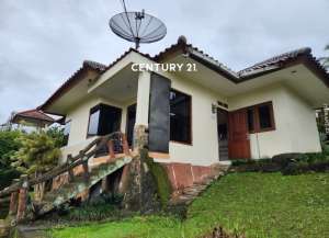 Dijual Cepat 2 Unit Villa Asri View Lembah Cisarua lokasi di cisarua-3, tersedia melalui melalui situs Lamudi