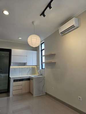 Dijual Cepat Condo House Green Royal Full Furnished Murah lokasi di Daan Mogot, tersedia melalui melalui situs Olx