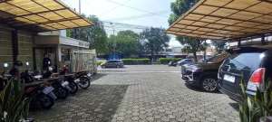 Dijual cepat Gedung 3 Lantai di laswi dkt gatot subroto bandung lokasi di Batununggal, tersedia melalui melalui situs Olx