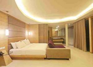 Dijual Cepat Luxury Villa Komersil Di Kawasan Wisata Ubud - Bali. lokasi di ",
          price: `35000000000`,
          currency: `IDR`
    };


    let pageData = {
        viewPhoneModalField: , tersedia melalui melalui situs Lamudi