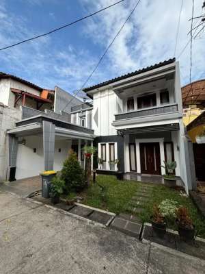 DIJUAL CEPAT RUMAH DI JATIASIH Bebas Banjir dan Dekat Dari Pintu Tol lokasi di Jatiasih, tersedia melalui melalui situs Olx