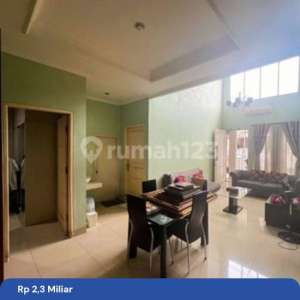 Dijual Cepat Rumah Luas Di Villa Ilhami Nego Sampai Deal , tersedia melalui melalui situs Rumah123