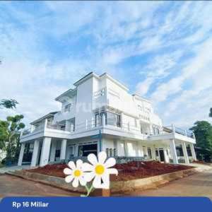 Dijual cepat Rumah mewah 3 lantai di Sutera Buana Alam Sutera posisi hoek , tersedia melalui melalui situs Rumah123