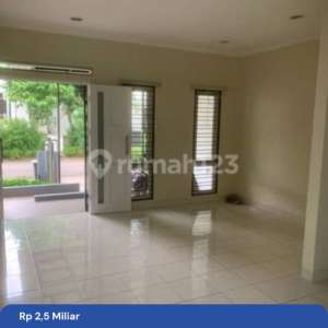 Dijual Cepat Rumah Siap Huni Rapih 2 Lantai Semi Furnish Inclued Kitchen SetAC 3 Cluster New Jasmine Summarecon Gading Serpong Tangerang , tersedia melalui melalui situs Rumah123