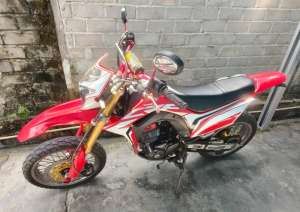 Jual bekas Dijual Honda CRF bekas tahun 2018,lokasi di Balikpapan Timur