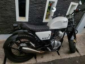 Jual bekas Dijual motor custom yamaha scorpio tahun 2011,lokasi di Kalideres